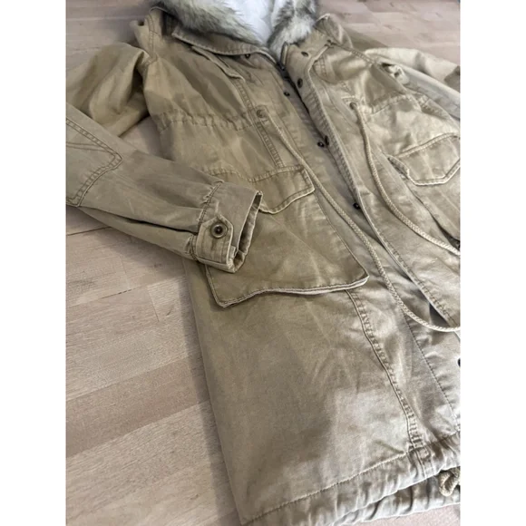 Free People We The Free khaki utility parka jacket Removable Fur Collar Liner M - Picture 2 of 12